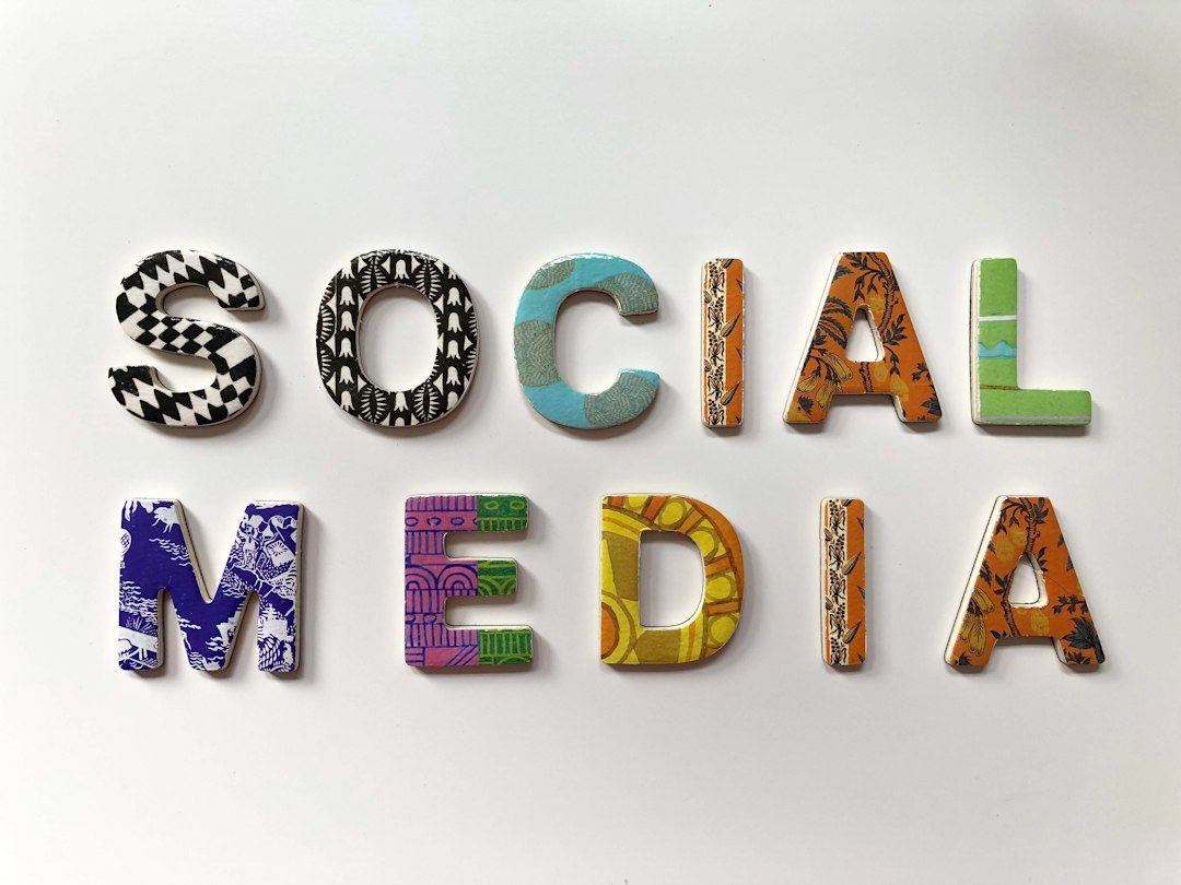 Digital Agency Marketing Services :Social Media Coloured Logo